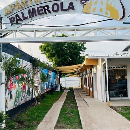 Aparta Hotel Palmerola 科马亚瓜 外观 照片