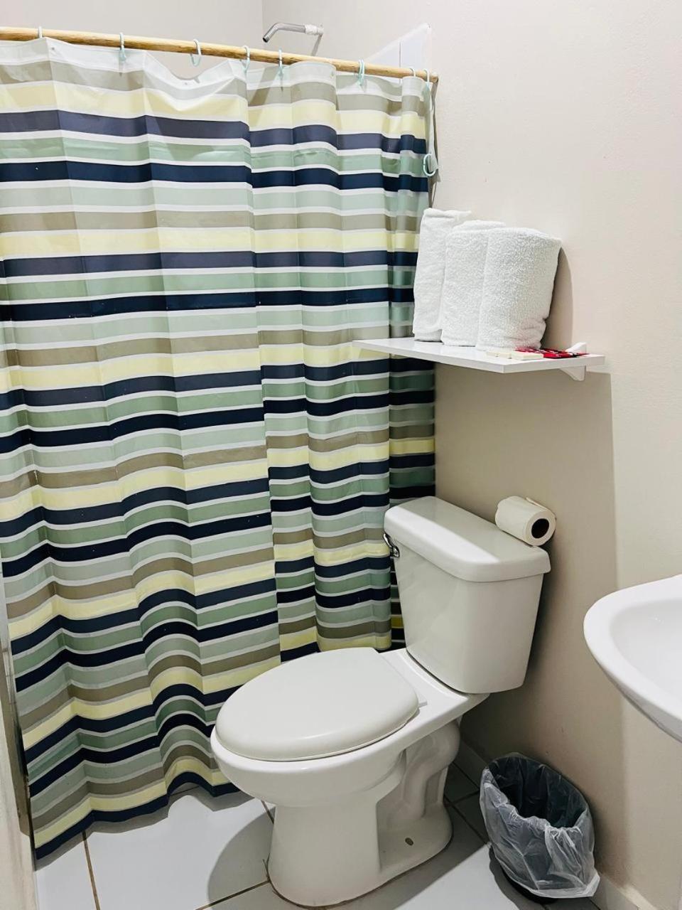 Aparta Hotel Palmerola 科马亚瓜 外观 照片