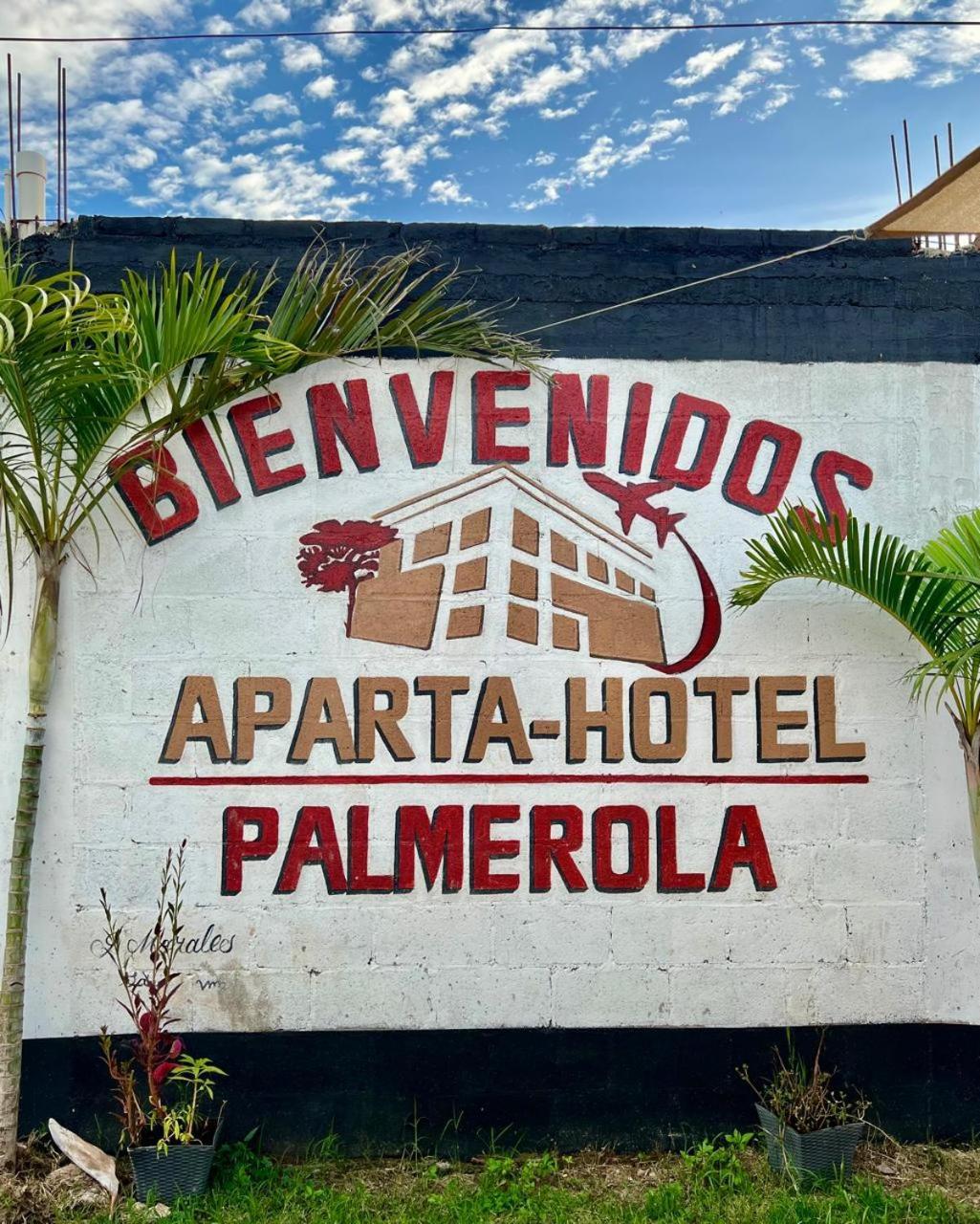 Aparta Hotel Palmerola 科马亚瓜 外观 照片